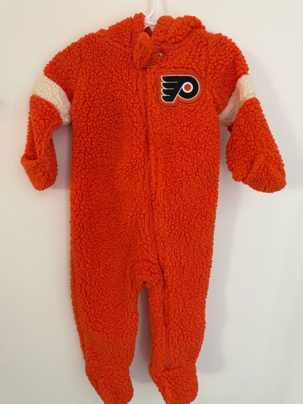 NHL Philadelphia Flyers Hooded Toddler Zip up sherpa body suit - 6/9 months